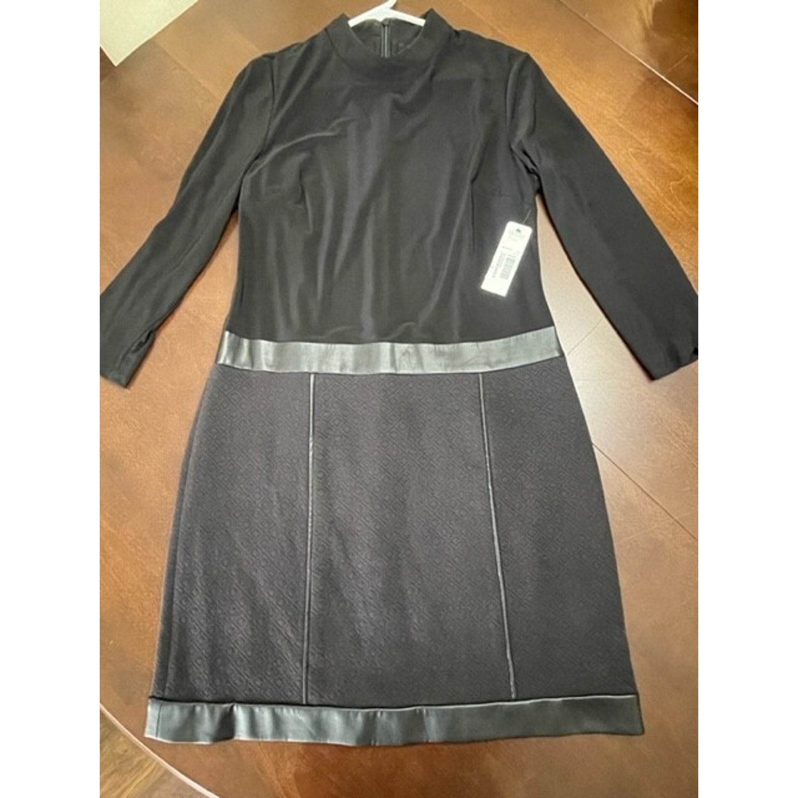 Laundry By Shelli Segal Black Modern Mini Dress With Faux Vegan Leather Size 10